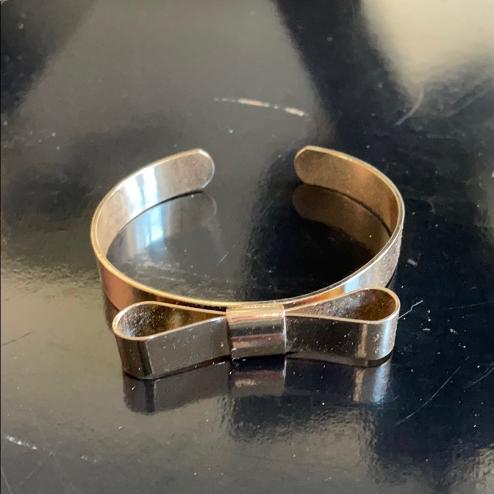 Gold Bow bangle